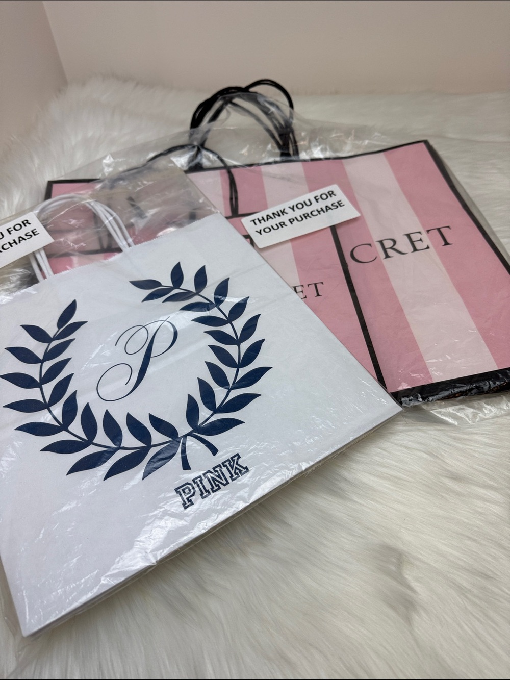 (8) Victoria’s Secret & PINK gift bags shopping bags - Picture 12 of 13